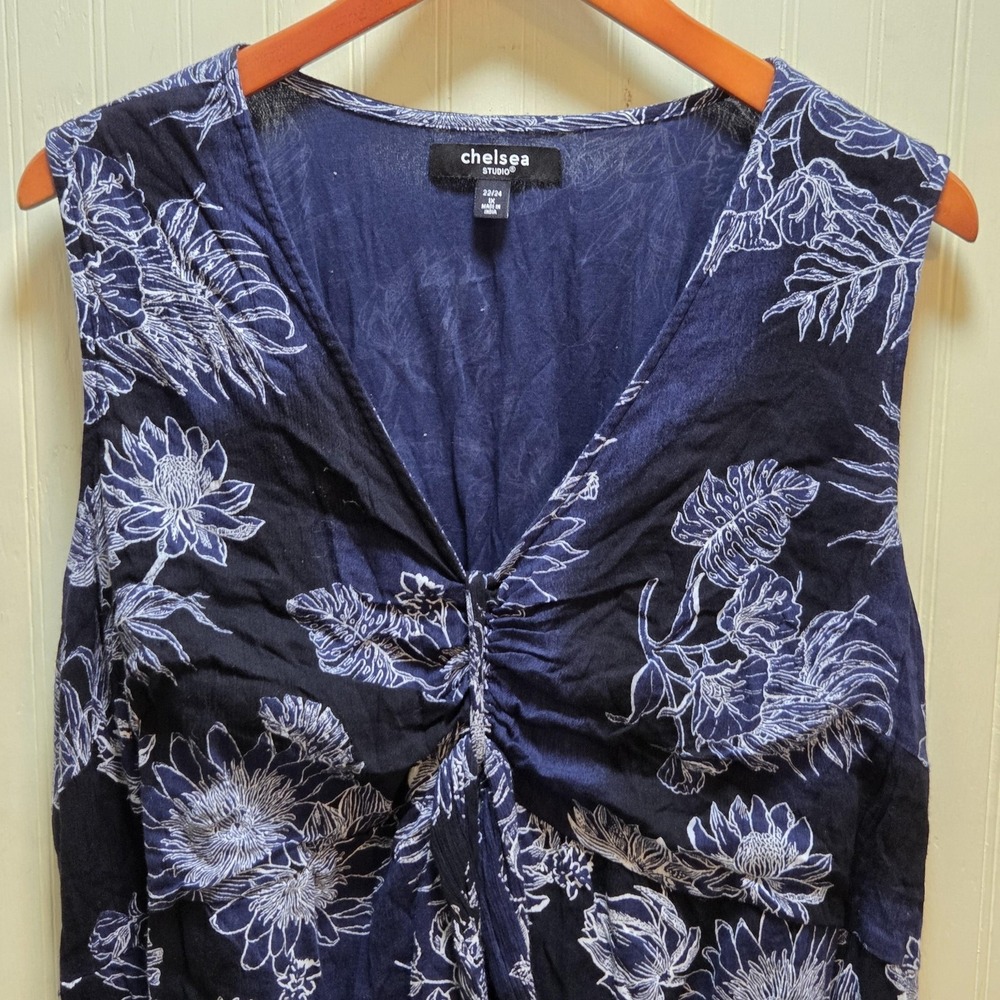 Chelsea Studio Dress Womens 22/24 Blue Floral Sleeveless V Neck Fit & Flare